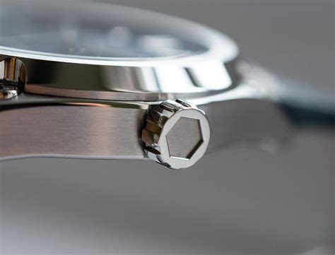 op 6595 panerai crown screw|screw down crowns.